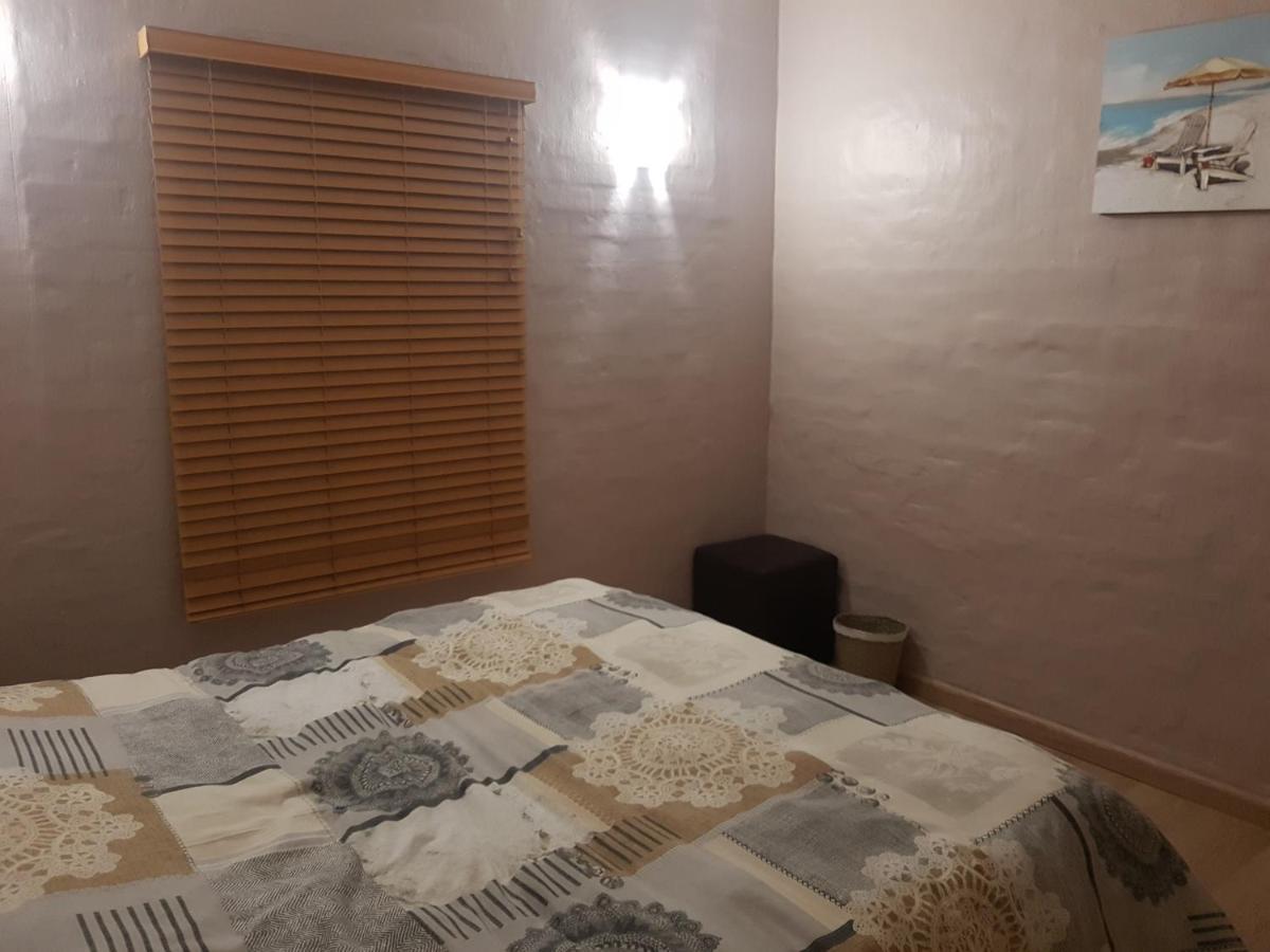 Ballito 69 Perissa Santorini Sea View, Walk To Beach -Family Only Eksteriør billede