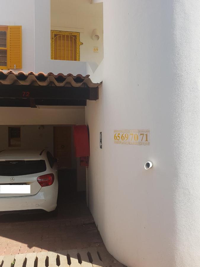 Ballito 69 Perissa Santorini Sea View, Walk To Beach -Family Only Eksteriør billede